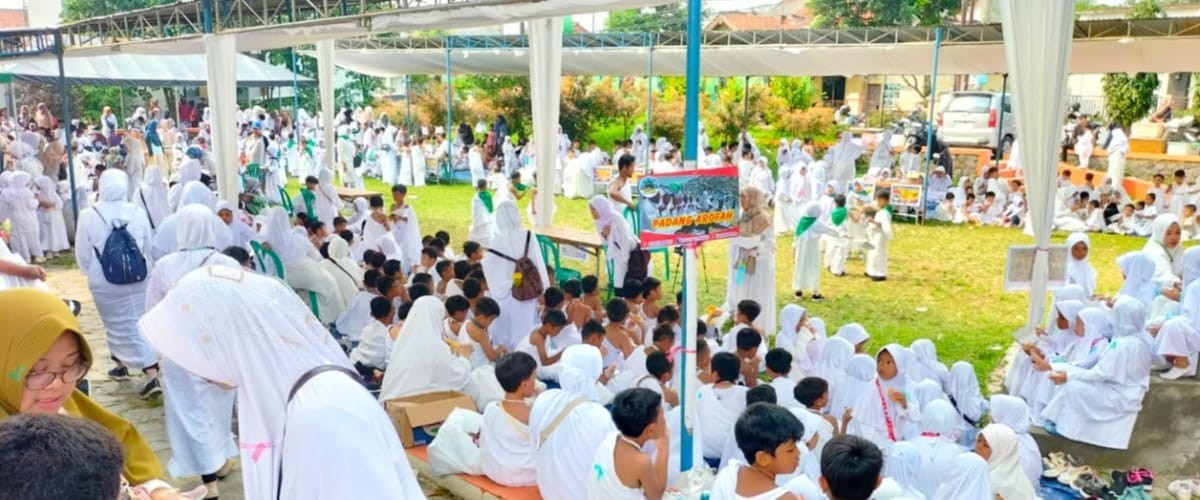 SD TERPADU PUTRA HARAPAN SD TERPADU PUTRA HARAPAN