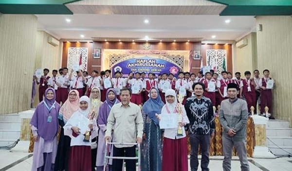 Haflah Akhirussanah dan Khotmil Qur'an 2024